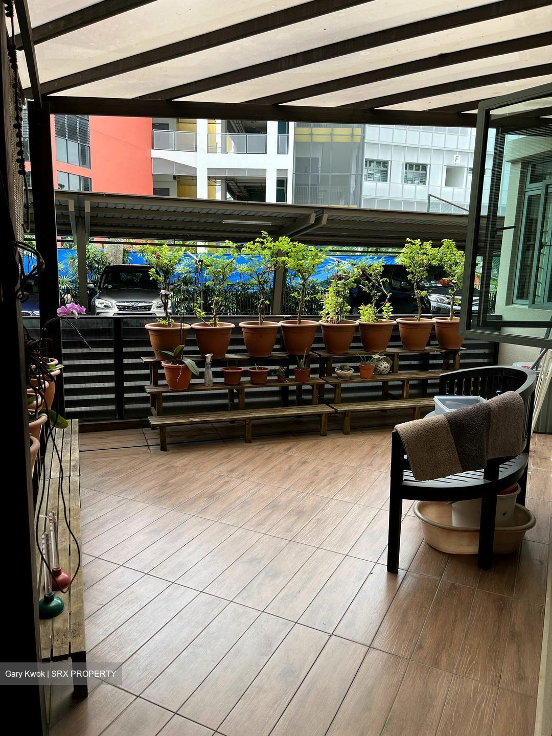 Summerdale (D22), Condominium #570557661